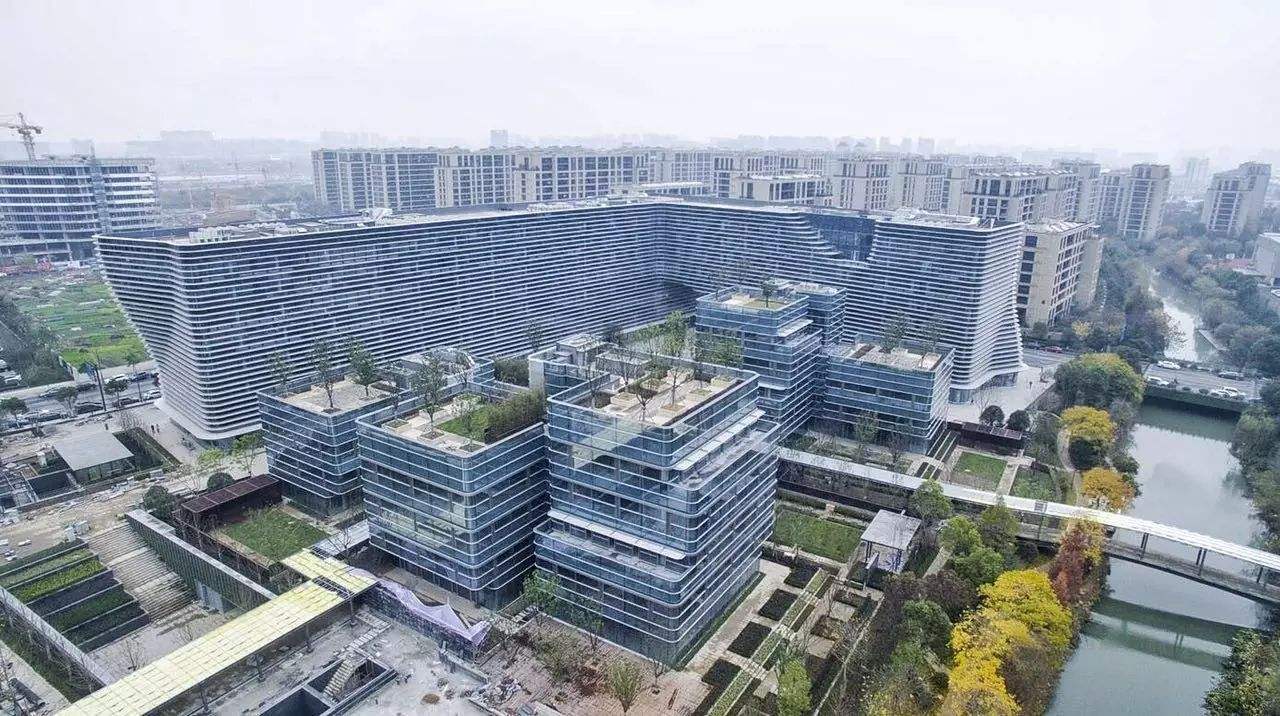 杭州西溪銀泰城不銹鋼煙囪